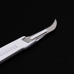 Key Features of Disposable Scalpels