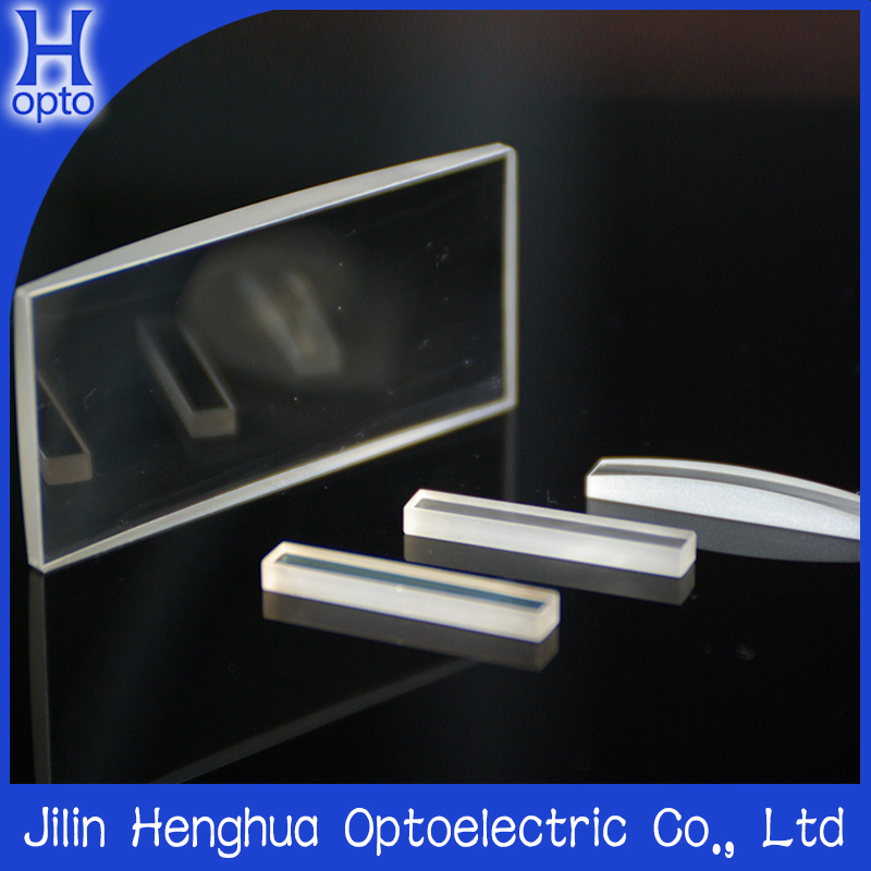 Plano-Convex Cylindrical Lenses